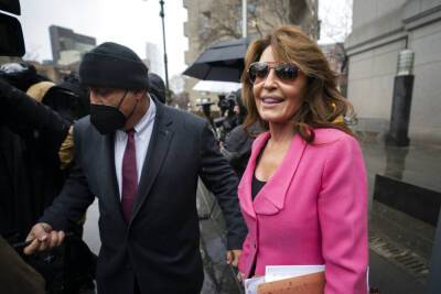 Sarah Palin Takes Stand In Libel Trial Against New York Times; Former Editor Says He “Felt Terrible” For Inserting Incorrect Sentence In Op Ed - deadline.com - New York - New York