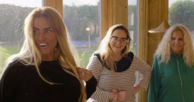 Katie Price gobsmacked as her sister Sophie and mum Amy unveil surprise room makeover - www.ok.co.uk