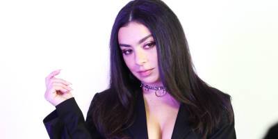 Charli XCX Speaks Out About Social Media & Her Mental Health: 'I Can't Really Handle It Here Right Now' - www.justjared.com