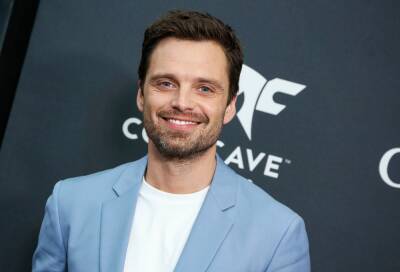 Sebastian Stan Discusses The Importance Of Formal Acting While Struggling To Eat Spicy Wings On ‘Hot Ones’ - etcanada.com - London - New York - county Lee - Romania