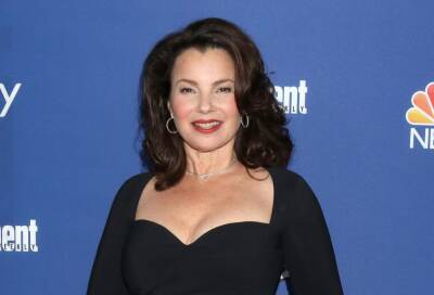Fran Drescher Revisits ’90s Fashion With Her Iconic ‘The Nanny’ Outfits - etcanada.com - Britain