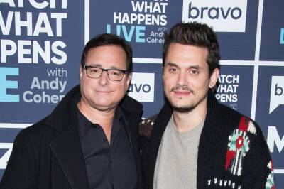 John Mayer Is Working On A Song About Bob Saget, Helps Concertgoer - etcanada.com