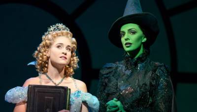 Meet the Stars of Wicked's Touring Production - Talia Suskauer & Allison Bailey! (Exclusive) - www.justjared.com - Los Angeles - Florida - county Garden - county Palm Beach