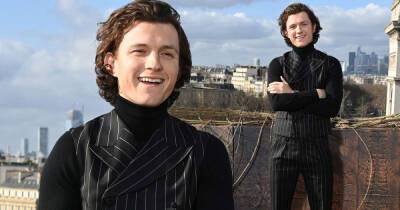 Tom Holland - Milo Ventimiglia - Mark Wahlberg - Nathan Drake - Tom Holland looks dapper at photoshoot in Paris for new film Uncharted - msn.com - France - Paris