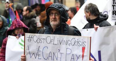 "We are struggling and it's only going to get worse" - The people 'worried sick' about the cost-of-living crisis - www.manchestereveningnews.co.uk - Britain - Manchester
