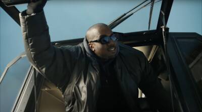 Kanye West Can’t Figure Out His Order As He Makes Surprise Appearance In McDonald’s Super Bowl Ad - etcanada.com - Los Angeles - county Mcdonald - county Will