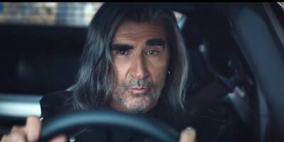 Catherine Ohara - Dave Bautista - Nissan's Super Bowl 2022 Commercial Features Eugene Levy & SO MANY STARS! - justjared.com - city Eugene, county Levy - county Levy