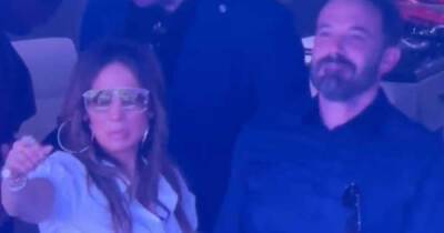 Megan Fox - prince Harry - duchess Meghan - Jennifer Lopez - People love the cameos of Jennifer Lopez and Ben Affleck dancing at the Super Bowl - msn.com - Britain - Los Angeles - California