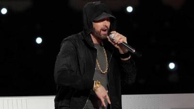 Eminem's Daughter Hailie Jade Supports Her Dad's Halftime Show at Super Bowl LVI - www.etonline.com - Los Angeles