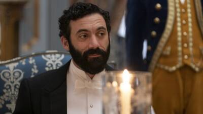 Morgan Spector - Carrie Coon - George Russell - 'The Gilded Age': Morgan Spector on the Russells and If George Has Blood on His Hands (Exclusive) - etonline.com - New York - Manhattan - county Morris