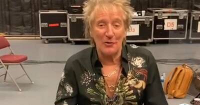 Rod Stewart serenades fans with Valentine's You’re In My Heart TikTok tribute - www.dailyrecord.co.uk
