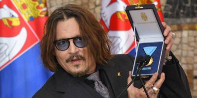 Johnny Depp Receives Gold Medal of Merit In Serbia - www.justjared.com - Serbia - city Belgrade, Serbia