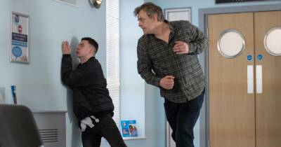 Steve Macdonald - Simon Gregson - Jacob Hay - Harvey Gaskell - Violence on ITV Corrie as Steve McDonald attacks daughter Amy's new boyfriend Jacob - manchestereveningnews.co.uk