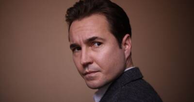 Martin Compston praised in true crime podcast for portrayal of Scots serial killer Peter Manuel - www.dailyrecord.co.uk - Scotland