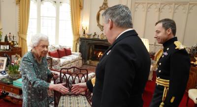 Queen Elizabeth Returns to In Person Meetings After COVID-19 Scare - www.justjared.com - county Windsor - county Person