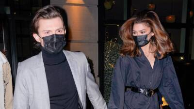 Zendaya and Tom Holland Hold Hands in Color-Coordinated Looks for Date Night - www.etonline.com - London - New York - county Hand