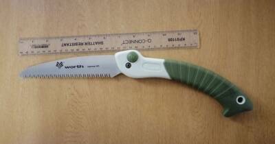 Knife seized after police spot two men 'acting suspiciously' - www.manchestereveningnews.co.uk - county Page