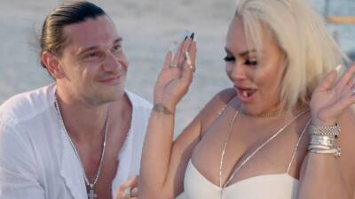 'Darcey & Stacey': Watch Georgi Propose to Darcey for the Second Time (Exclusive) - www.etonline.com - Miami - Florida - Bulgaria