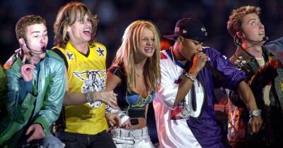 Britney Spears - Justin Timberlake - Mary J.Blige - Steven Tyler - Jamie Spears - Jamie Lynn - Lynne Spears - Britney Spears Reminisces on 2001 Super Bowl Halftime Performance With Ex Justin Timberlake in Throwback Clip - usmagazine.com