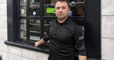 Takeaway owner hit by burglars furious with GMP - after HE gets £230 charge - www.manchestereveningnews.co.uk - county Oldham