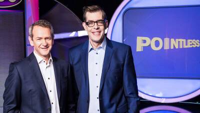 Elizabeth Ii II (Ii) - Daniel Daddario - Mike Richards - Matt Amodio - Amy Schneider - What ‘Jeopardy!’ Could Learn From the Best British Game-Show Hosts - variety.com - Britain - USA
