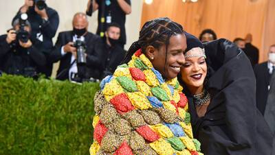 Rihanna A$AP Rocky Traveled To Barbados To Tell Her Family About Her Pregnancy ‘First’ - hollywoodlife.com - France - New York - Barbados
