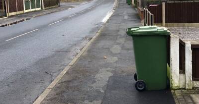 Bin chaos as hundreds of homes' waste in almost 80 streets left uncollected - www.manchestereveningnews.co.uk - Manchester