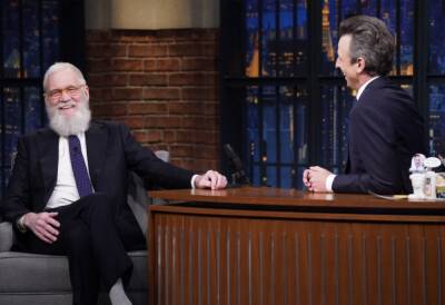 David Letterman Joins Seth Meyers To Celebrate ‘Late Night”s 40th Anniversay, Recalls The Time His ‘Animal Guy’ Was Attacked By An Illegal Beaver - etcanada.com