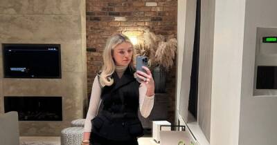 Georgia Toffolo shares first glimpse of stunning new home with lavish living room - ok.co.uk - Chelsea