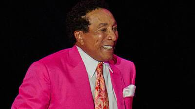 Smokey Robinson’s Kids: Everything To Know About His 3 Children - hollywoodlife.com - city Motown