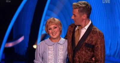 Dancing on Ice fans convinced of cold relationship between Phillip Schofield and Sally Dynevor after jibe - www.dailyrecord.co.uk