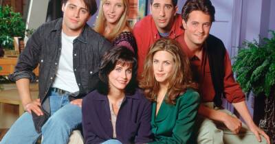 Courteney Cox - Friends stars' changing faces as Courteney Cox admits op left her looking ‘strange’ - ok.co.uk