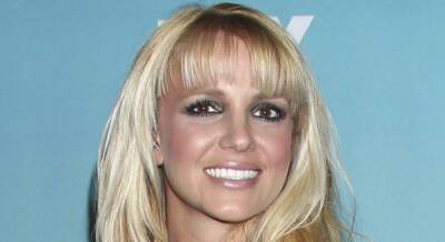 Page VI (Vi) - Jamie Lynn - Britney Spears Lands Multimillion-Dollar Book Deal - deadline.com - New York - Los Angeles