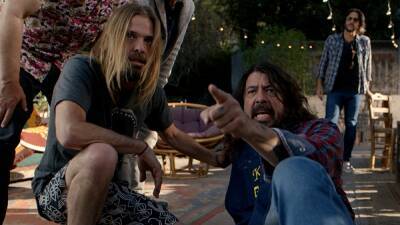 ‘Studio 666’s’ Dave Grohl Reveals Which of the Foo Fighters Is the Best Actor: ‘It Wasn’t Much of a Stretch’ (Video) - thewrap.com - Taylor