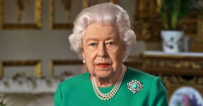 Queen Elizabeth II Cancels Virtual Meetings While Recovering From ‘Mild’ Case of COVID-19 - www.usmagazine.com