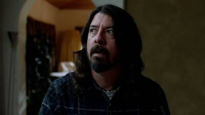 Review: The Foo Fighters make a horror movie - abcnews.go.com - Los Angeles - county Valley
