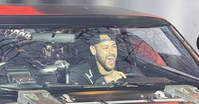 Neymar poses in Batmobile at The Batman international premiere - www.msn.com - France - Brazil - Paris - city Santos