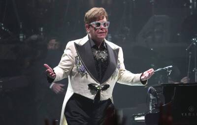 Elton John - Elton John “shaken” after his private jet is forced to make an emergency landing - nme.com - Britain - New York - Ireland - New Orleans