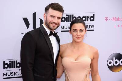 Sam Hunt’s Wife Withdraws Divorce Complaint Hours After Filing - etcanada.com - Tennessee - county Williamson