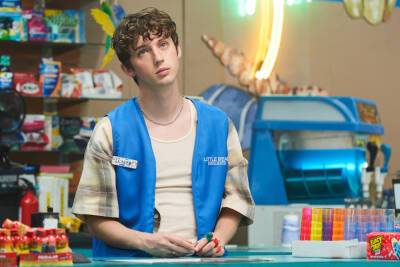 Troye Sivan - ‘Three Months’ Review: Troye Sivan Sets a Positive Example in Gay Teen Romance - variety.com - Australia