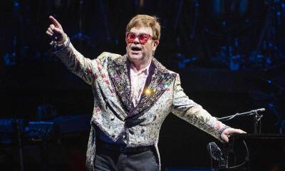 Elton John faced terrifying situation when his private jet was forced to make emergency landing: ‘horrible to see’ - us.hola.com - Britain - Ireland