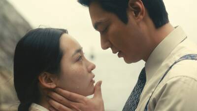 ‘Minari’ Oscar Winner Youn Yuh-Jung Stars in First Trailer for Apple’s Multigenerational Saga ‘Pachinko’ (Video) - thewrap.com - city Columbus