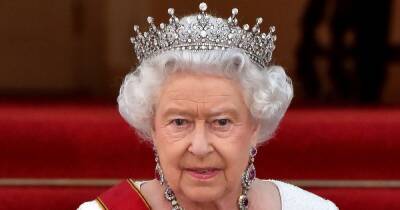 Omid Scobie - Boris Johnson - prince Philip - Elizabeth Ii Queenelizabeth (Ii) - U.K.Prime - Queen Elizabeth II Returns to Work Virtually After COVID-19 Diagnosis, Buckingham Palace Confirms - usmagazine.com
