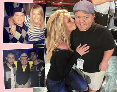 Britney Spears - Chelsea Handler - Impersonator Donny Davis Dead At 43 -- Performed With Britney Spears, Chelsea Handler, & Many More - perezhilton.com - Las Vegas - city Sin