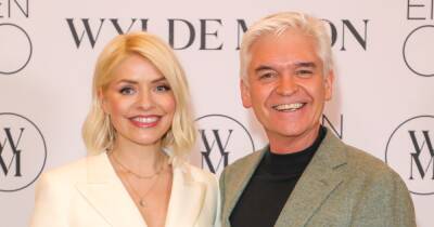 Inside Holly Willoughby's extravagant perfume launch with celeb guests and orchestra - www.ok.co.uk - Britain
