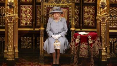 Queen Elizabeth Is Carrying on With 'Light Duties' Despite Canceling Virtual Appearances, Source Says - www.etonline.com