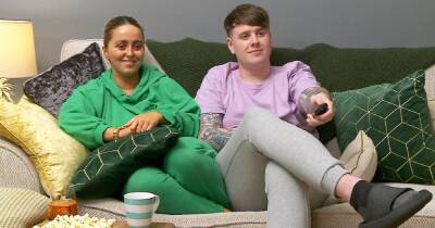 Gogglebox welcomes new Scottish family to Channel 4 for first time in six years - www.dailyrecord.co.uk - Scotland