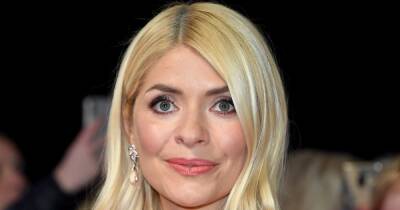 Heartbroken Holly Willoughby struggles to answer her children's questions about Ukraine - www.ok.co.uk - Ukraine - Russia