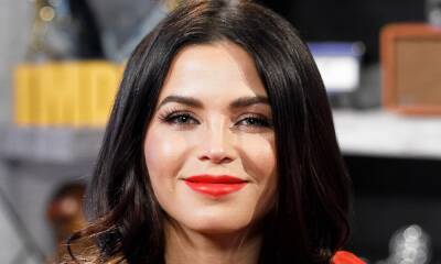 Jenna Dewan shares throwback pictures of her cheerleading days: 'Pom poms are your main accessory' - hellomagazine.com - Texas - state Maryland