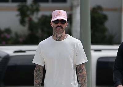 Adam Levine Shows Off Surprising New Mustache - etcanada.com - Miami